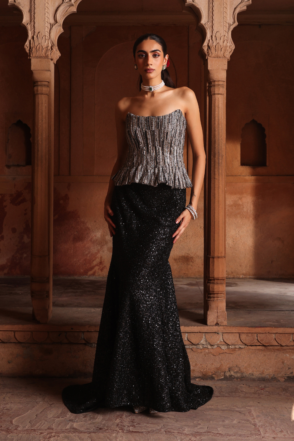 Black beauty fish cut corset set