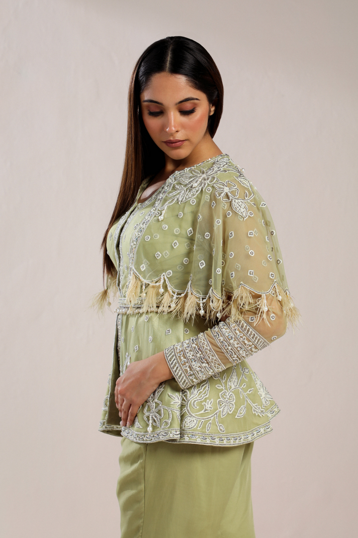 GREEN EMBROIDERED CAPE SET