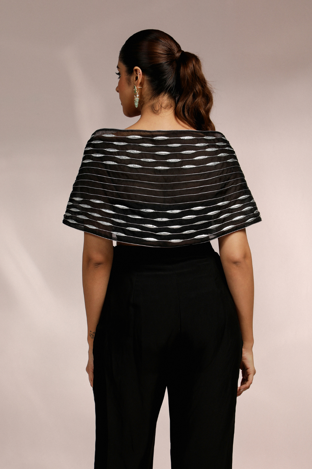 ILLUSION TOP AND SLIGHT PANT