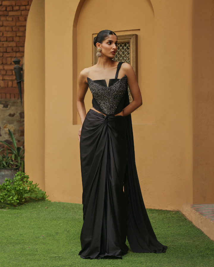 Onyx drape set