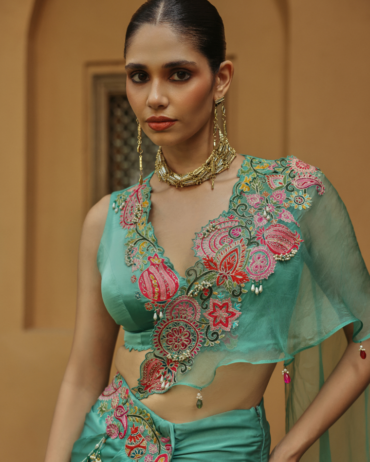 Maira paisley love