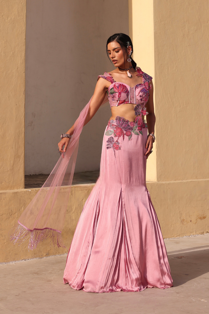 Azalea fish-cut skirt set