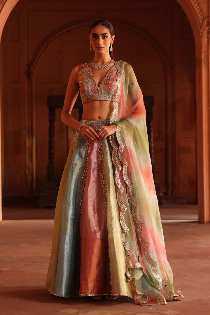 Gulbahar lehenga