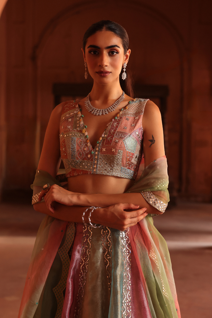 Gulbahar lehenga