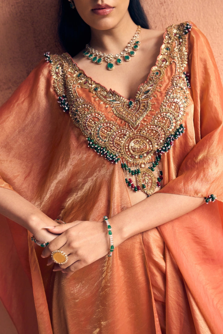 Goonj rust kaaftan set
