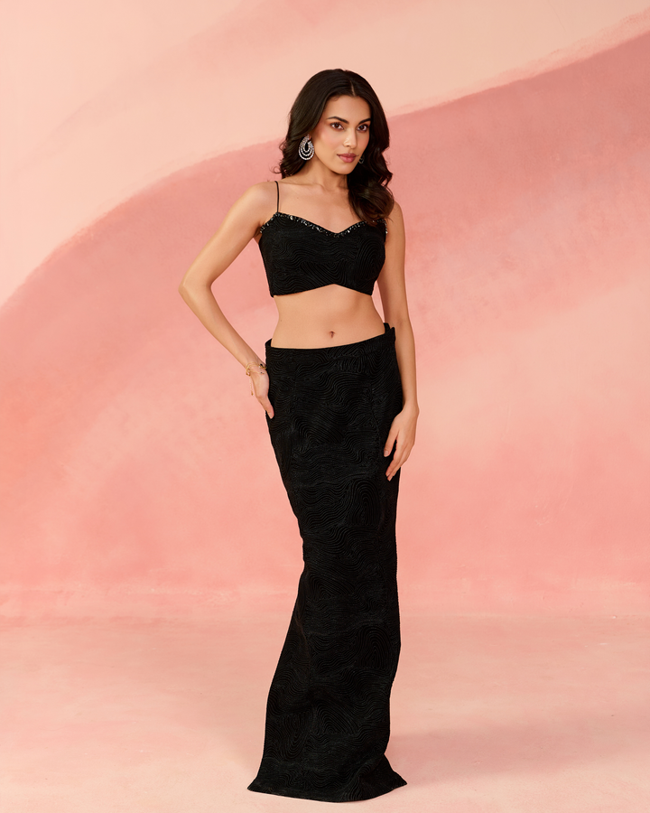 Black swan cord set