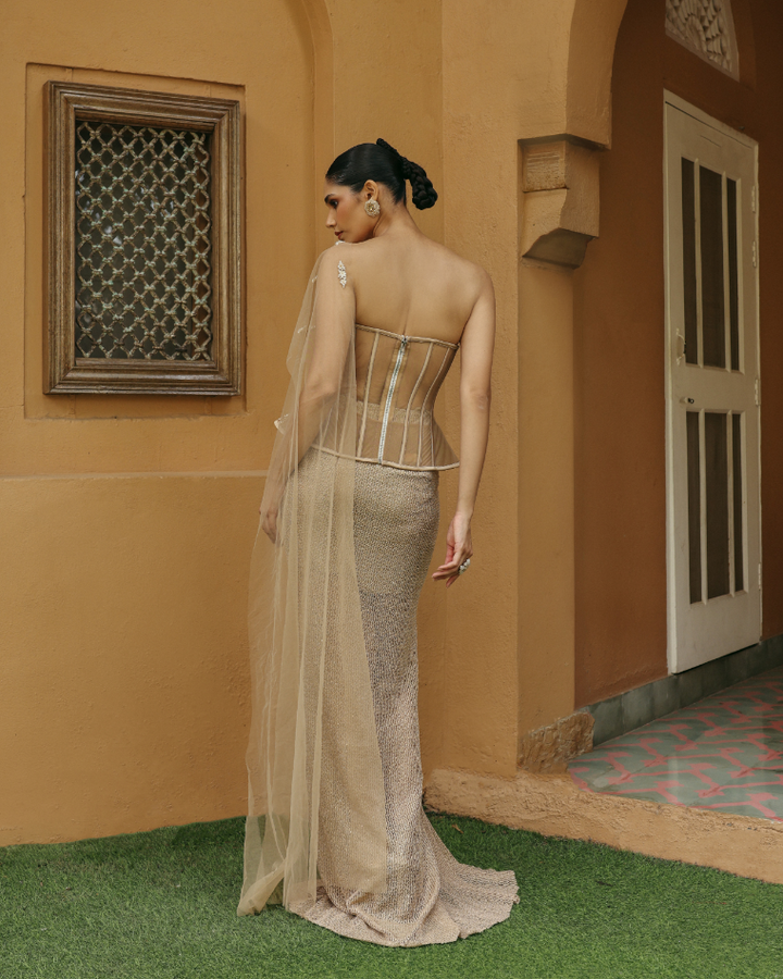 Noire drape set